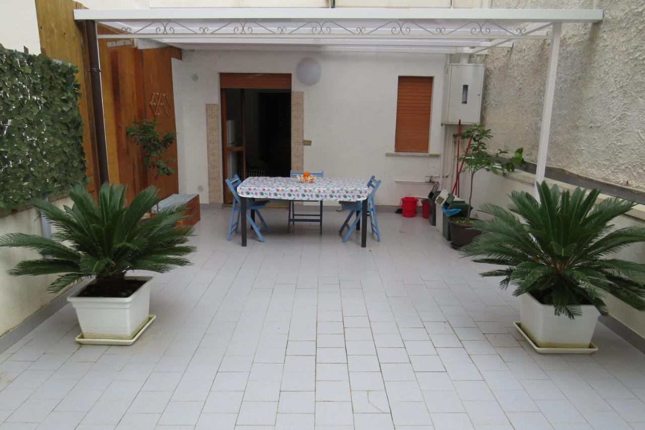 Sofi Apartment Palermo Bagian luar foto