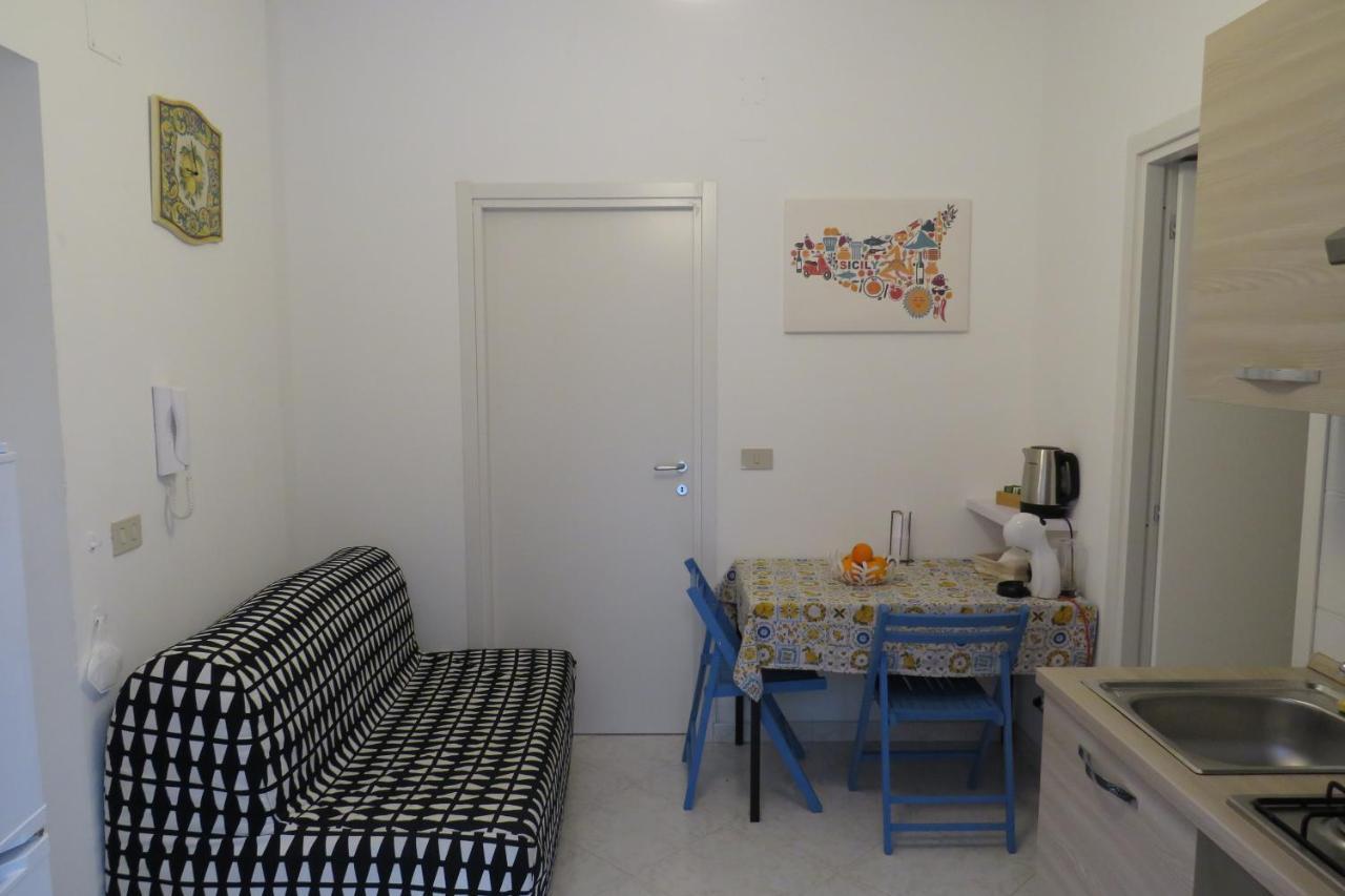 Sofi Apartment Palermo Bagian luar foto